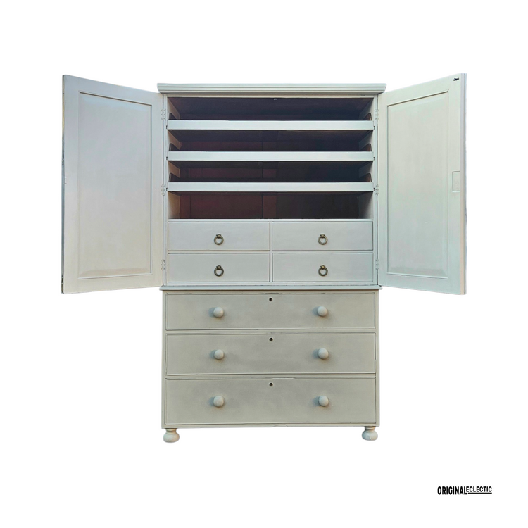 Quality Victorian antique pine linen press cupboard